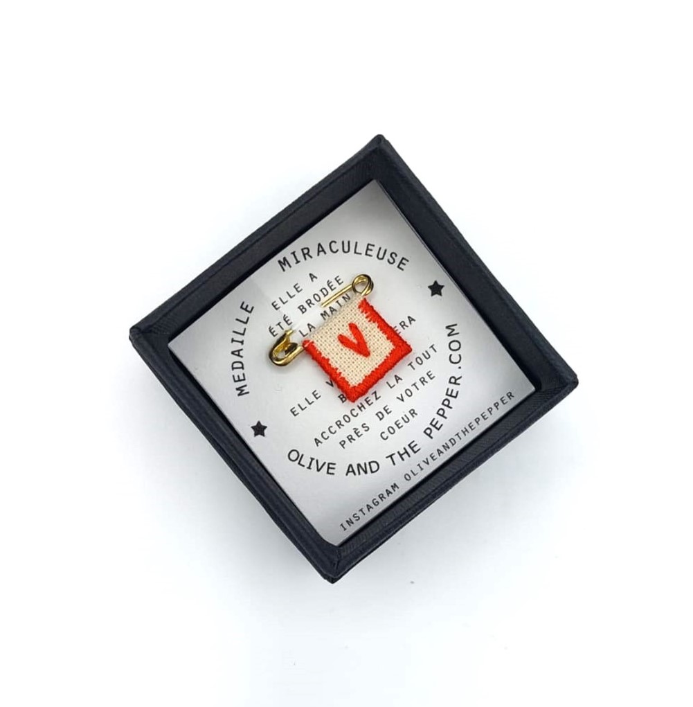 Médaille miraculeuse "Coeur rouge"